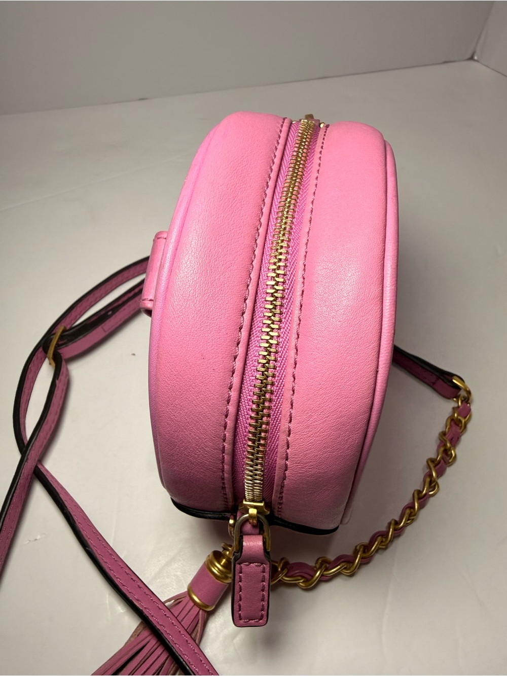 MCM Pink Rabbit Round Crossbody Tambourine Bag Visetos Tassel Chain Rare - Picture 10 of 13